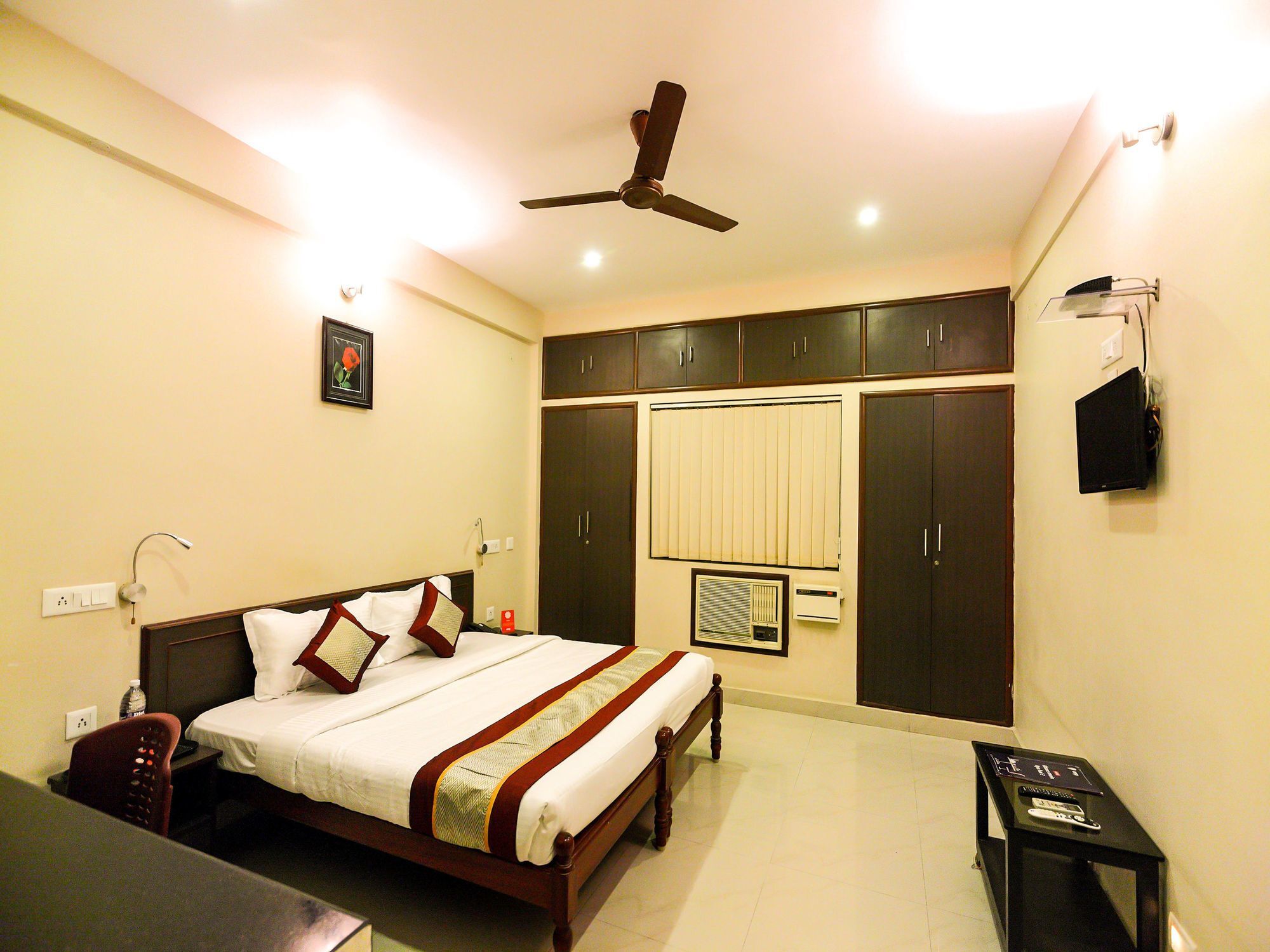 Oyo Flagship 12665 Chrompet Hotel Chennai Exterior photo